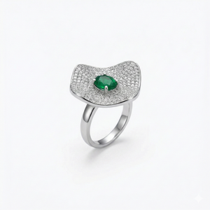 Emerald Still Glow Women’s Ring